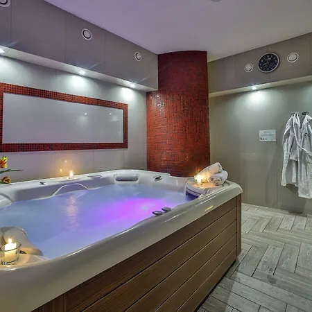 Grand Podhale Resort&spa - Jacuzzi Z Mozliwoscia Rezerwacji Na Wylacznosc - Widok Na Tatry
